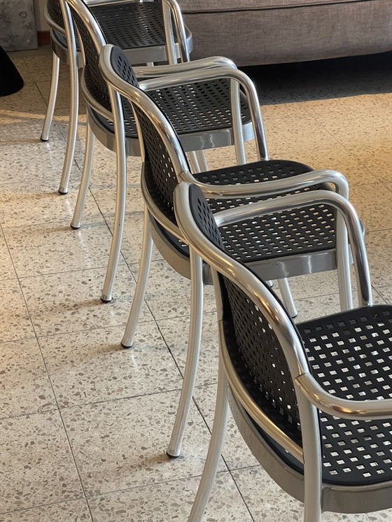 Image 1 of DePadova Silver chair (4)