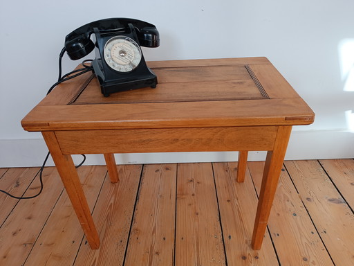 Side table, early 20th century, Villeroy and Boch.