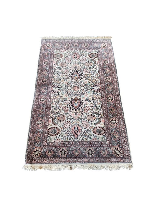 Hand-knotted Silk Ghoum rug 95x152cm