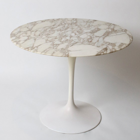 Image 1 of Tulip Table By Eero Saarinen For Knoll International