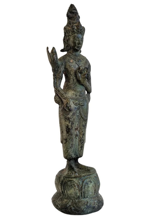 Estatua de bronce de Avalokiteshvara sobre loto – Esculturas, Bronze (photo 2 of 10)