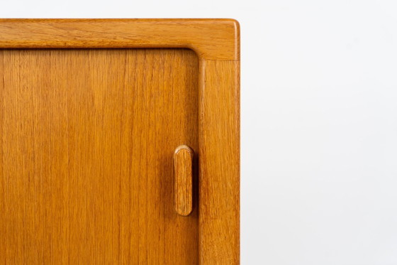 Image 1 of Mobiletto compatto con anta a serrandina di CFC Silkeborg