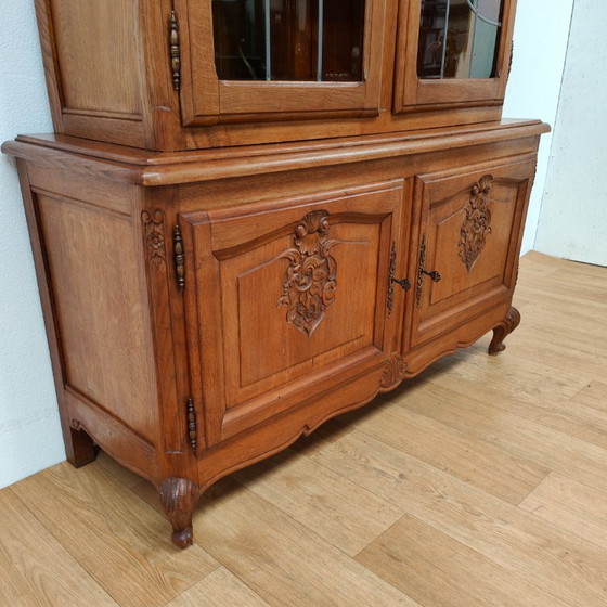 Image 1 of Mobiletto vintage in stile country Queen Anne, vetrina, credenza, mobile per porcellane
