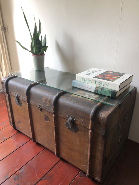 Image 1 of Table hutkoffer vintage