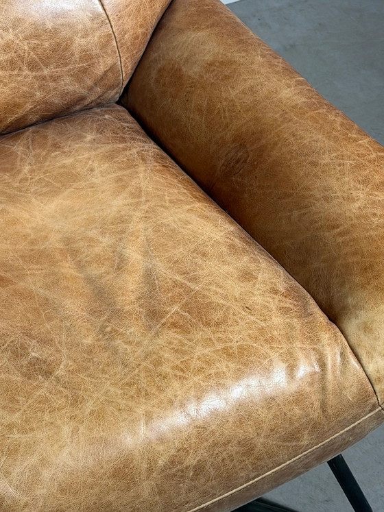 Fauteuil en Cuir Cognac avec Base en Métal Industriel (photo 5 of 6)
