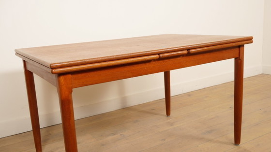 Image 1 of Vintage eettafel | teak | Uitschuifbaar | 130 cm