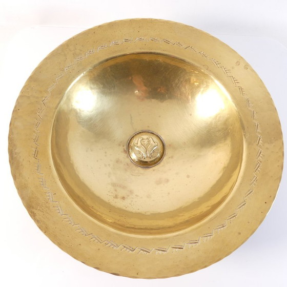Art Deco handcrafted Brass Bowl with central motif, hallmarked OSK (photo 2 of 8)