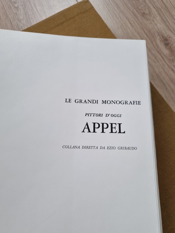 Image 1 of La grandiose monographie de Karel Appel signée