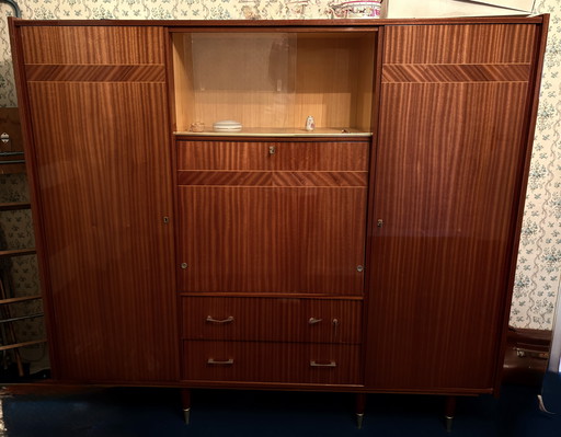 Vintage secretair bureau, jaren 50/60, in reconstructiestijl.