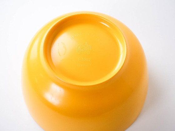 Image 1 of Bol amarillo, diseño danés, década de 1960, fabricante: Rosti