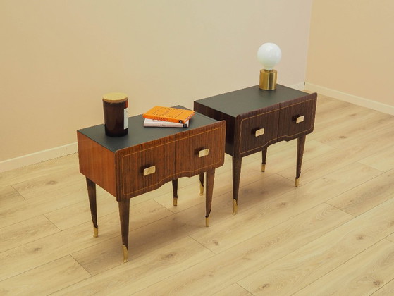 Par de mesitas de noche italianas en chapa de caoba, estilo moderno italiano, década de 1970. – Cómodas, Wood (photo 3 of 17)