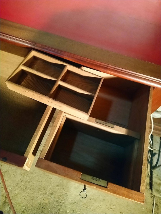Louis Philippe style walnut desk. – Leather, Vintage (photo 6 of 16)