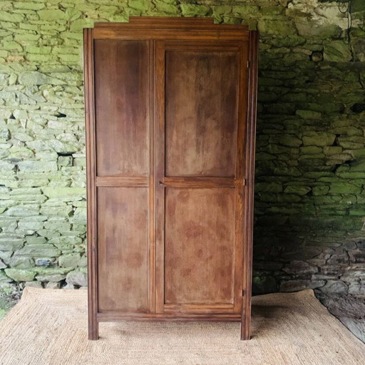 Armoire vintage
