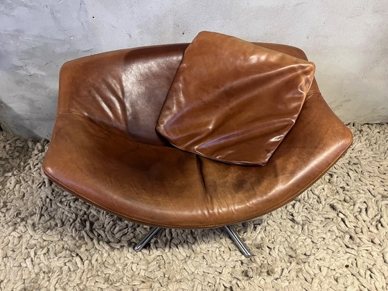 Image 1 of Etichetta GIGI Gerard van den Berg, pelle cognac con base girevole in acciaio inossidabile