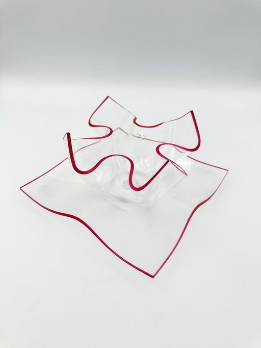 Ciotola e piattino in plexiglass Space Age degli anni '70