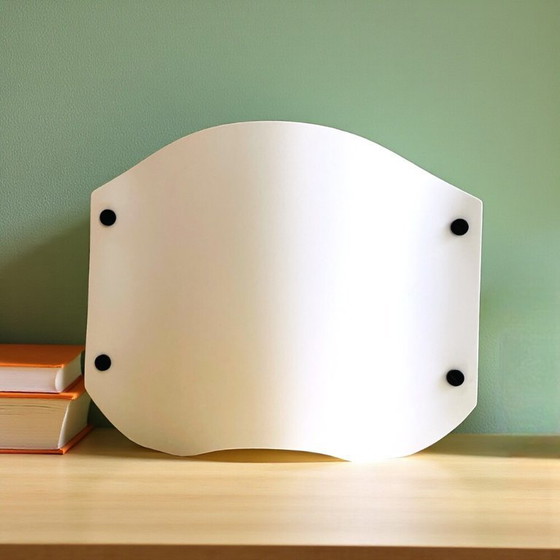 Image 1 of Lámpara de sobremesa italiana modernista de acrílico blanco Vela de Samuel Parker