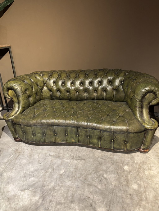Canapé Chesterfield ancien et vintage