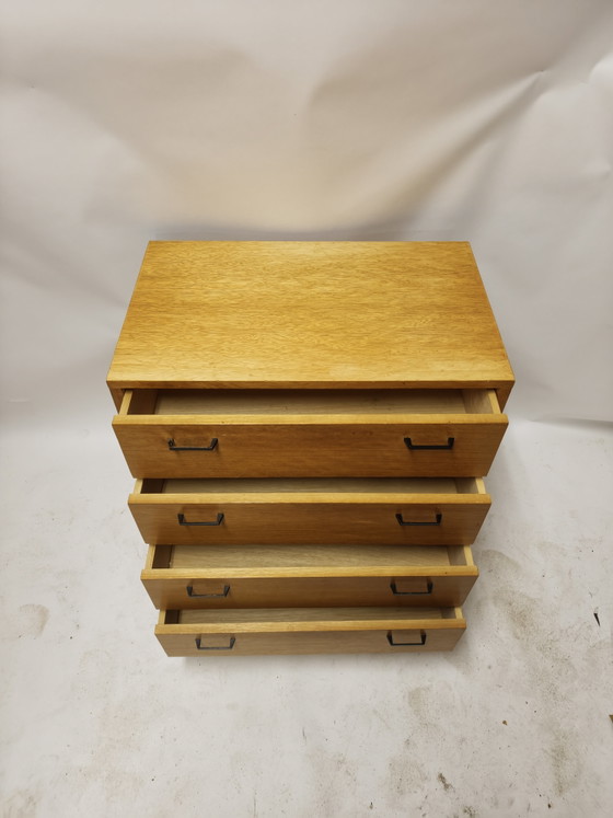 Image 1 of Vintage ladenkast met 4 lades

