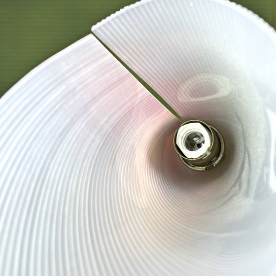 Image 1 of Aplique de pared ajustable de plástico rojo, estilo francés de mediados de siglo, década de 1960