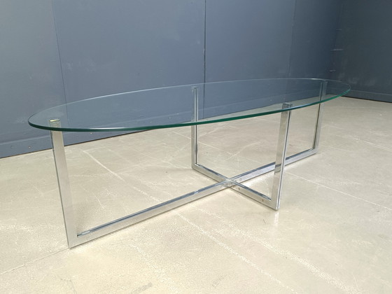 Image 1 of Grande table basse ovale en verre et chrome, 1970