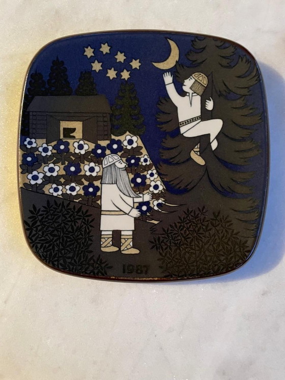 Image 1 of Arabia Kalevala Wall Plates Finlandia 1977-1999