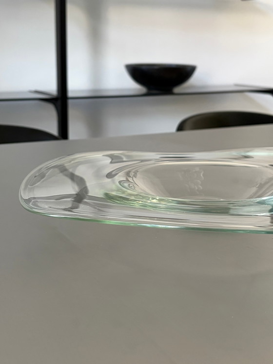 Grand bol en verre soufflé à la main – Glass, Organic Modern (photo 2 of 4)
