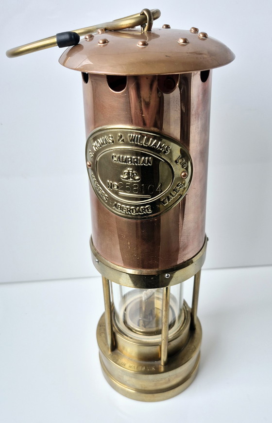 Image 1 of Lámpara de minero cámbrica de E. Thomas & Williams Wales