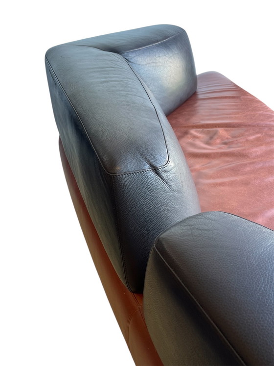 Image 1 of Cognac leren Leolux Archipel bank, postmodern ontwerp, Hugo de Ruiter
