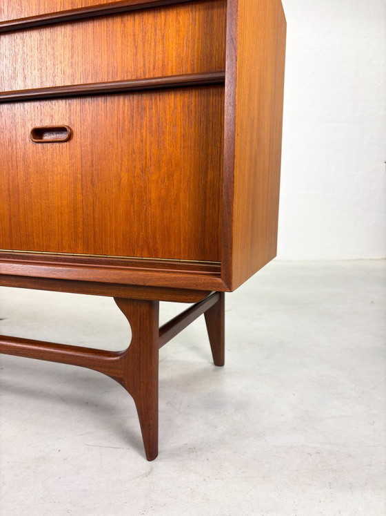 Aparador Mid-century de teca – Aparadores, Wood (photo 13 of 20)