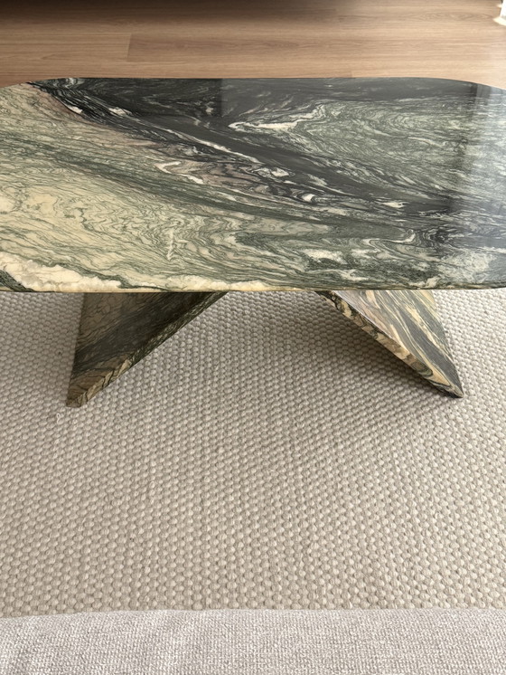 Image 1 of Tavolino da caffè in marmo vintage