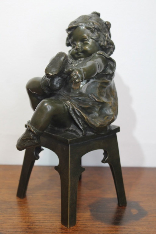 Bronze von Juan Clara.