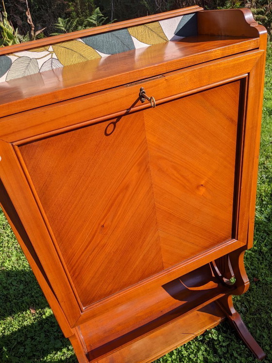 Image 1 of Sekretär aus Massivholz mit Klappfront, 138 × 70,3 × 29 cm