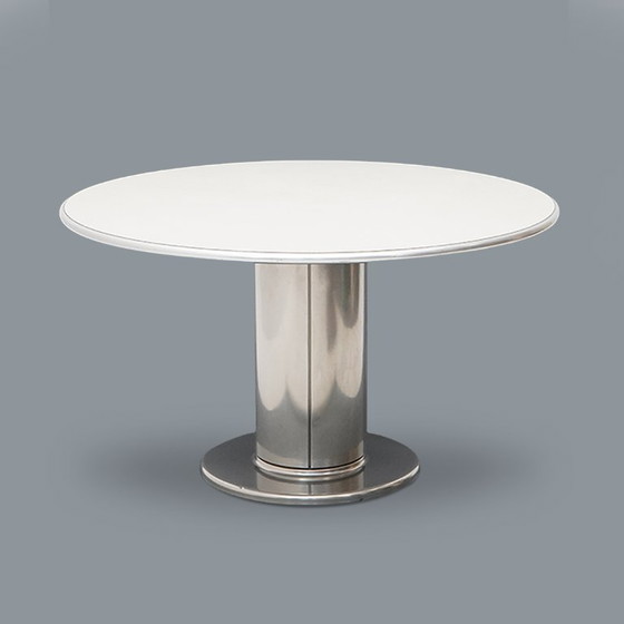Image 1 of Round table with central leg, 1970s