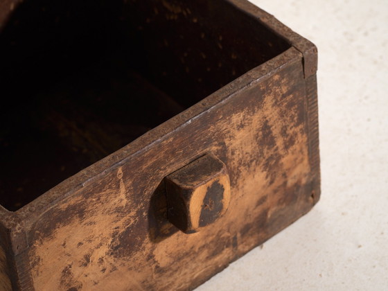 Antica Misura per Grano Dou in Legno di Olmo, Cina, c. 1900, Oggetti decorativi, Ferro, Nero, Rustic (foto 6 di 10)