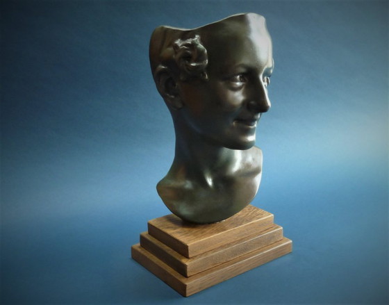 Image 1 of art deco bronze P.AUBRY