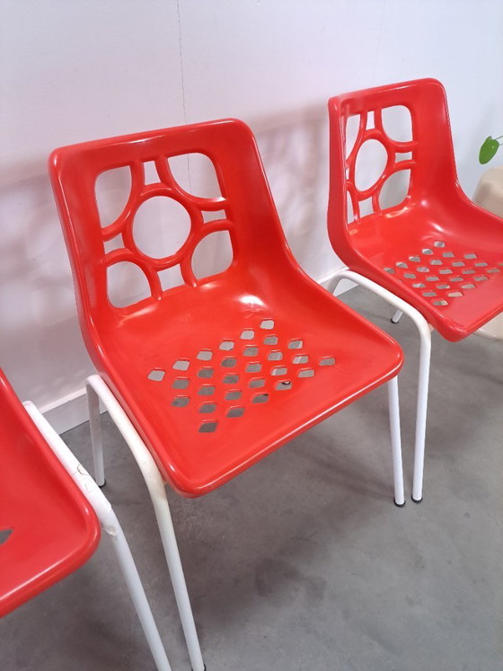 Image 1 of Set jaren 70 DDR rode kunststof tuinstoelen
