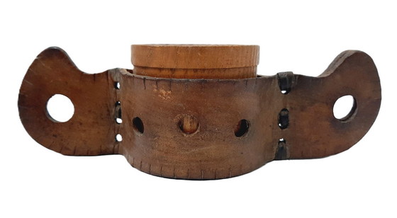Image 1 of Tazza vintage in legno con borsa in pelle
