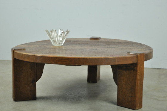 Image 1 of Massief eikenhouten ronde salontafel, brutalist 1970s