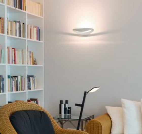 Image 1 of Lámpara de pared Artemide Mesmeri x5
