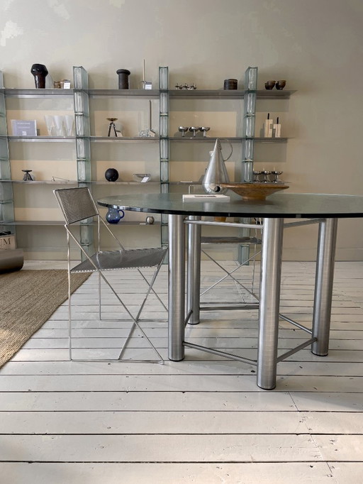 Metaform 80's dining table