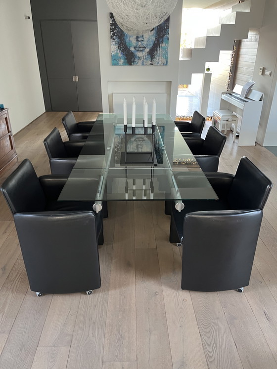 Image 1 of Tavolo di design Desalto Stilt 430 con 6 sedute a secchiello in pelle