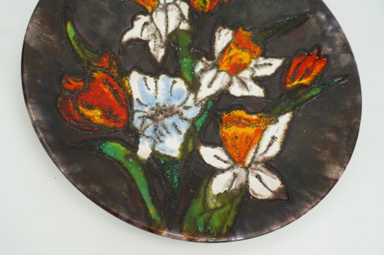 Image 1 of Assiette murale vintage Ruscha années 1960-1970, bol en lave épaisse, fleurs orange et blanches