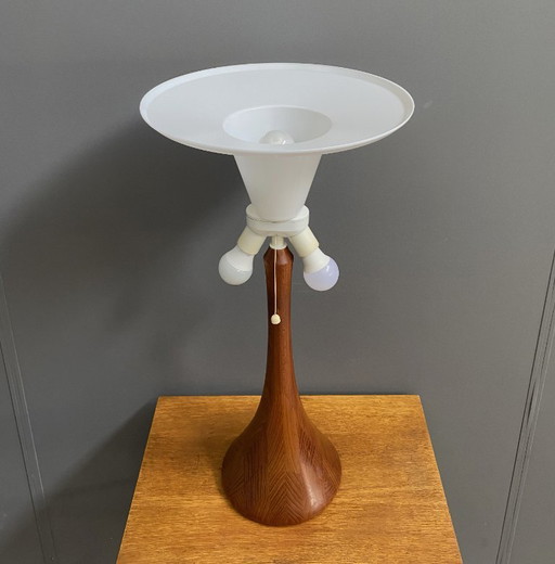 Teakhouten tafellamp van Domus, model 7442, jaren 70.