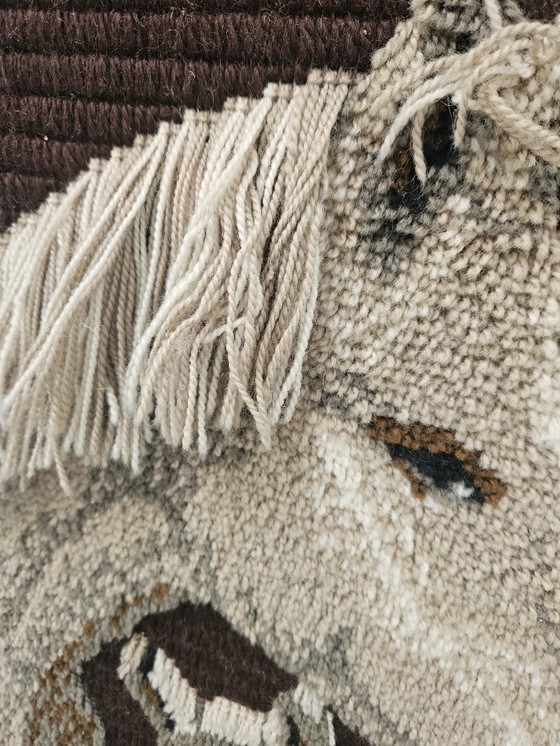 Image 1 of Vintage wandkleed Paarden