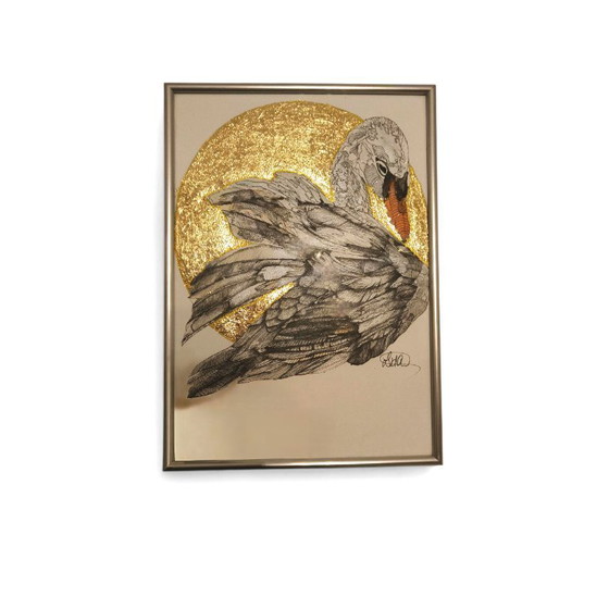 Image 1 of Originele tekening zwaan met goudfolie 'Sunset Grace'': A4, ingelijst 