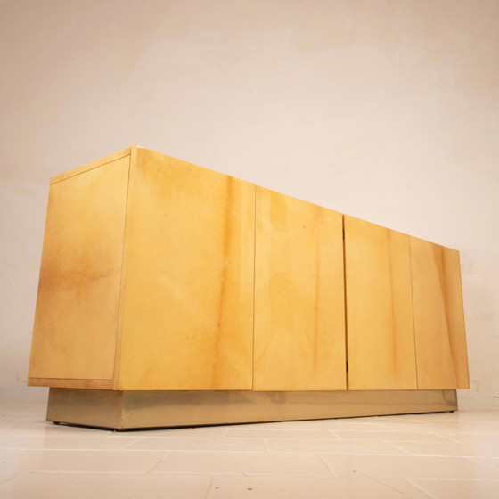 Giorgio Tura Mod. 1893/4P Italiaans perkament en messing Dressoir voor Tura Milano – Glass, Leather (photo 19 of 20)