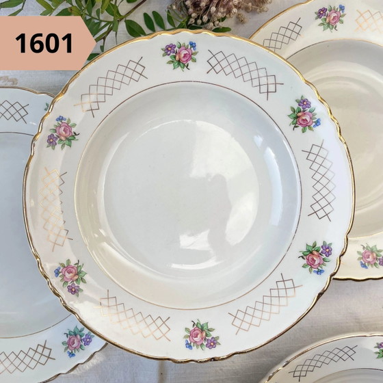 Piatto Fondo Individuale in Maiolica Floreale Vintage – Stoviglie, Retro (photo 5 of 19)