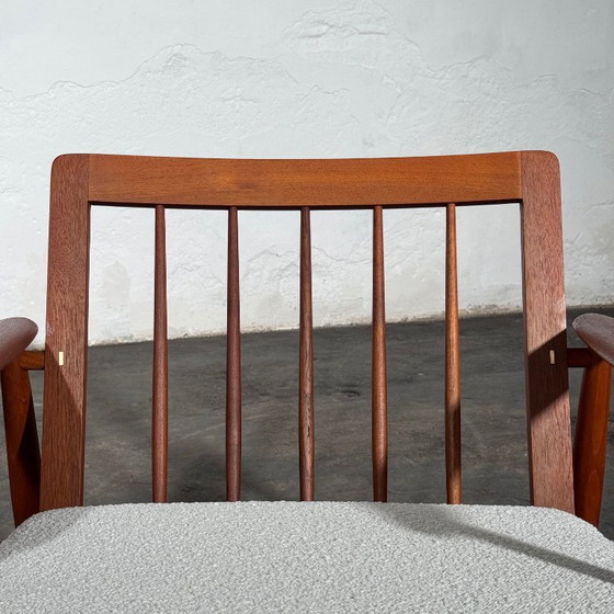 John Bone Teakhouten loungeset met twee fauteuils, volledig gerenoveerd. – 3-5 zitsbanken, Textile (photo 10 of 21)