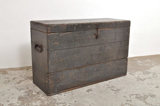 Antike Kieferntruhe mit Schublade, 1870er Jahre
