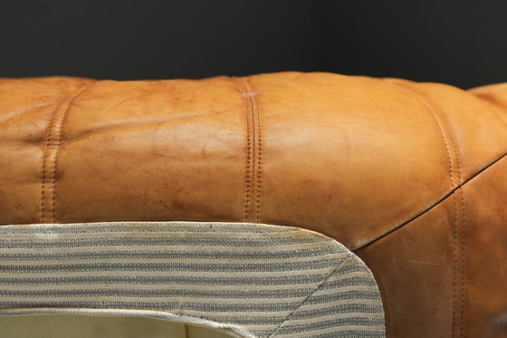 Image 1 of Perfect Rich Patinated Togo in Original Natural Leather by Michel Ducaroy - Ligne Roset